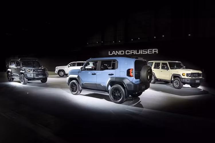 Việc ra mắt Land Cruiser FJ cho thấy Toyota tiếp tục mở rộng danh mục SUV địa hình với mức giá dễ tiếp cận hơn. Khi được phân phối tại Việt Nam, mẫu xe này có thể tạo thêm lựa chọn trong phân khúc SUV off-road, đặc biệt với nhóm khách hàng tìm kiếm xe đa dụng nhưng vẫn có khả năng vận hành địa hình.