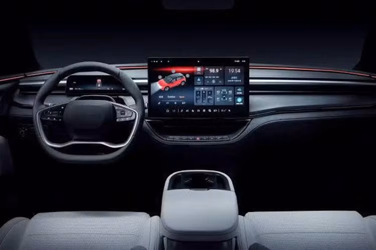 Mitsubishi cho biết cả 4 phiên bản của ASX VR-e đều có các chế độ lái Eco, Comfort và Sport. Riêng trên bản GSR, chế độ Sport có khả năng tự động điều chỉnh phân bổ công suất giữa cầu trước và cầu sau theo tỷ lệ 50:50 hoặc 30:70.