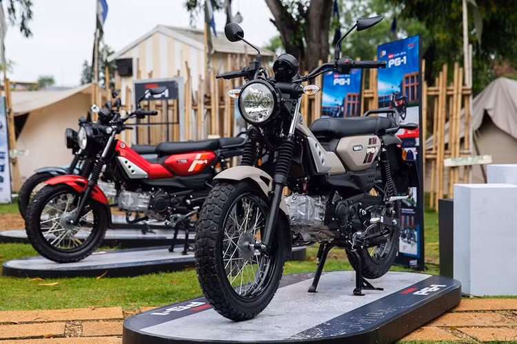 Yamaha Việt Nam đã xác nhận sẽ tung ra một mẫu xe mới vào ngày 14/9/2025 tại Hà Nội, dù chưa lộ diện hay công bố nhưng những hình ảnh hé lộ đã cho thấy đây là mẫu xe máy Yamaha PG-1 nâng cấp mới - mang đến sự trở lại mạnh mẽ của tinh thần phiêu du.