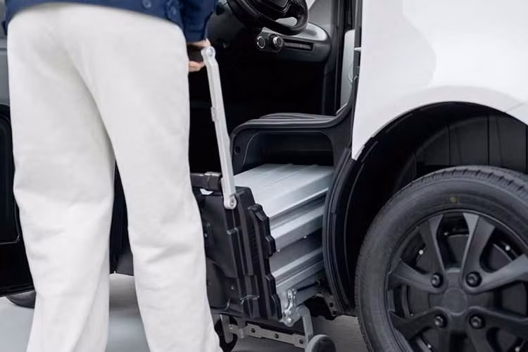 Nano S05 được xây dựng với hai phương án pin nhằm đáp ứng những nhu cầu sử dụng khác nhau. Dù lựa chọn cấu hình nào, người dùng đều có thể nạp điện từ nguồn 220V thông thường, đồng thời xe tương thích cổng sạc CCS2.