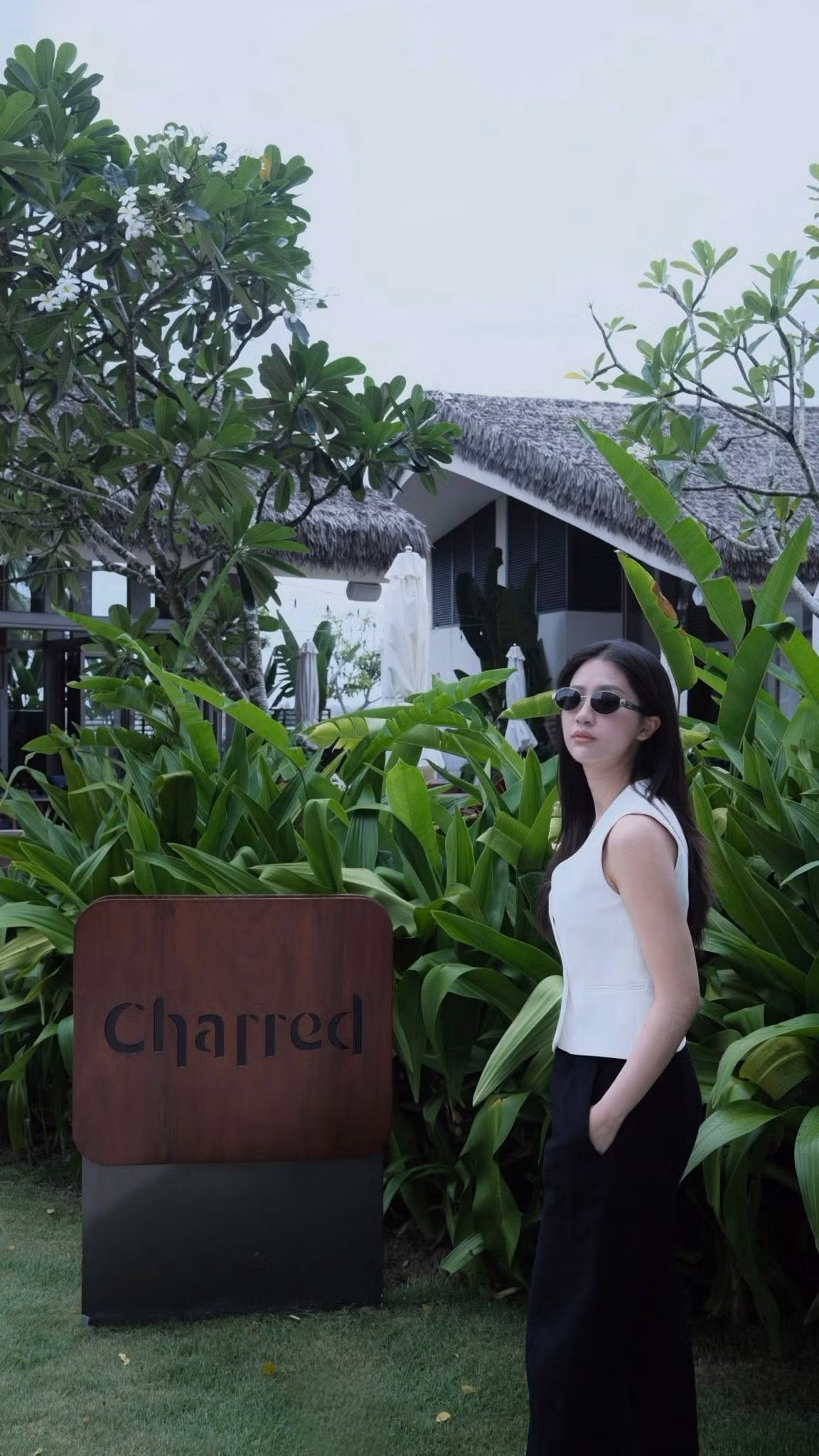 Một số hình ảnh đời thường của bác sĩ Khổng Hạnh Nguyên. Ảnh sử dụng trong bài: FBNV