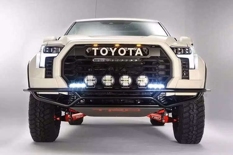 Nếu Toyota thực hiện các tinh chỉnh để nâng cao công suất và độ bền của hệ thống hybrid, TRD Hammer hoàn toàn có khả năng trở thành đối trọng thực sự, khẳng định uy tín và năng lực cạnh tranh của xe Nhật trong phân khúc vốn là sân chơi riêng của người Mỹ.