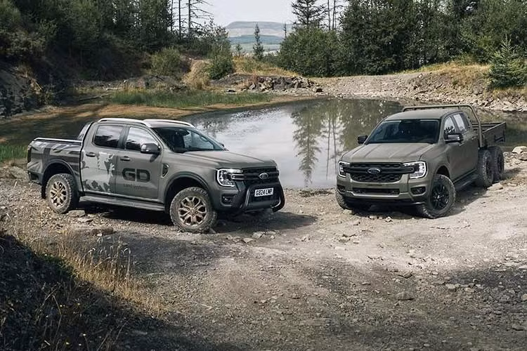 Ford mới đây đã tiết lộ rằng các cơ quan quân sự và chính phủ trên khắp châu Âu và Bắc Mỹ đang thảo luận về việc điều chỉnh xe tải thương mại cho các hoạt động quốc phòng. Một ví dụ là chiếc Ford Ranger cỡ trung, một trong những đề xuất cho chương trình Xe cơ động hạng nhẹ (LMV) của Bộ Quốc phòng Anh.