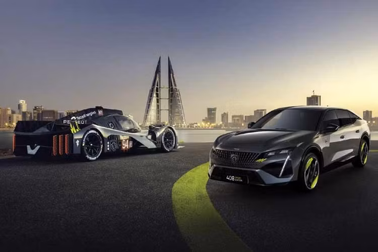 THACO AUTO vừa chính thức giới thiệu mẫu Peugeot 408 Sport Edition tại Việt Nam với số lượng giới hạn 100 xe. Phiên bản đặc biệt lấy cảm hứng từ di sản Le Mans của Peugeot, đồng thời trao cho khách hàng quyền cá nhân hóa chiếc xe theo sở thích và phong cách riêng.