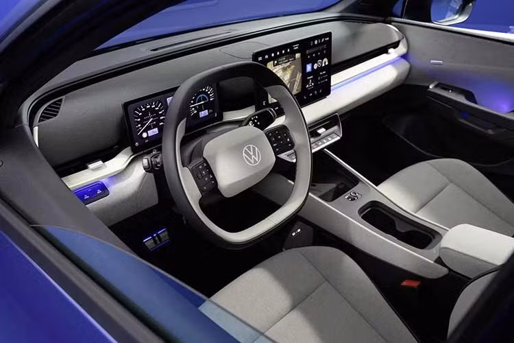 Volkswagen tất nhiên không phải là hãng duy nhất gặp vấn đề này. Thương hiệu cùng tập đoàn là Skoda được cho là đã nhận hơn 35.000 đơn đặt hàng cho mẫu xe điện Epiq. Trong khi đó, các đại lý cho biết Cupra Raval cũng đã kín đơn trong nhiều tháng. Cả hai mẫu xe này đều sử dụng khung gầm MEB+ với cấu hình 1 mô-tơ điện, dẫn động cầu trước giống Volkswagen ID. Polo.