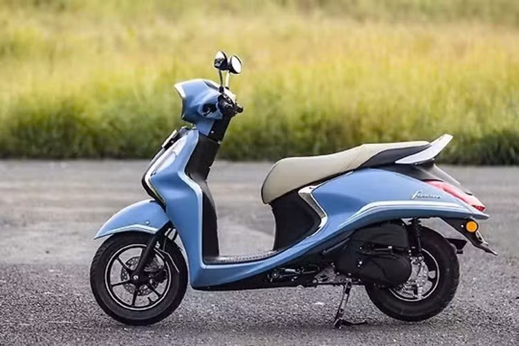 Một điểm nhấn đặc biệt trong lần nâng cấp này là việc Yamaha trang bị màn hình TFT hoàn toàn mới cho phiên bản cao cấp nhất của Fascino 125. Đây là lần đầu tiên dòng xe tay ga của Yamaha tại Ấn Độ có màn hình hiển thị kiểu này.