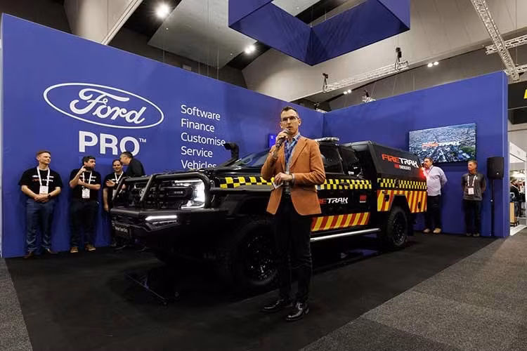 Gallery - [GALLERY] "Soi" Ford Ranger Super Duty Fire Response Unit đặc chủng chữa cháy - image 11