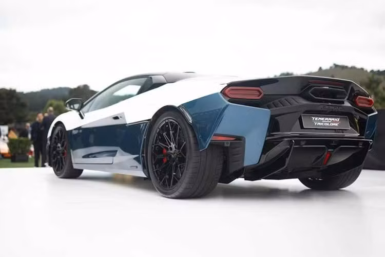 Gallery - [GALLERY] Lamborghini Temerario Tricolore - siêu xe độc bản mạnh 907 mã lực - image 11