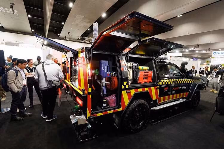 Gallery - [GALLERY] "Soi" Ford Ranger Super Duty Fire Response Unit đặc chủng chữa cháy - image 14