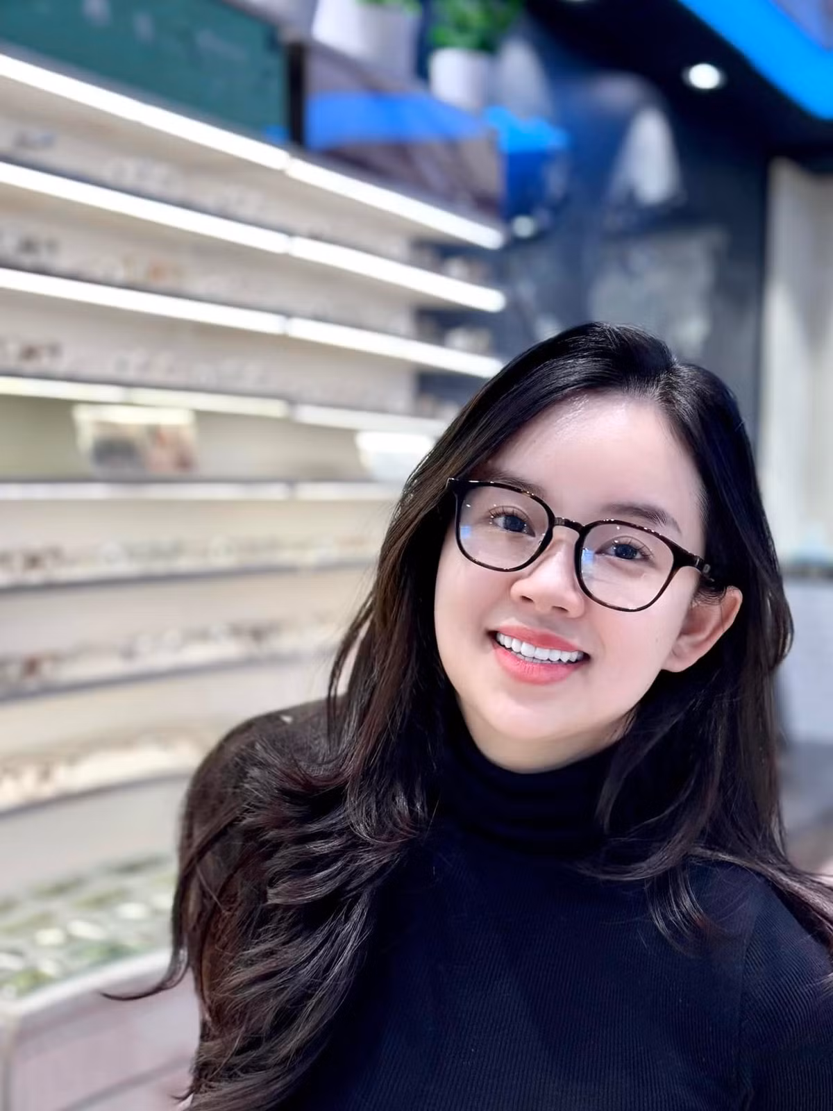 Chọn cuộc sống làm mẹ đơn thân sau khi chia tay chàng cầu thủ nổi tiếng, Ly Kute tập trung vào kinh doanh, lo cho con trai có cuộc sống đủ đầy.