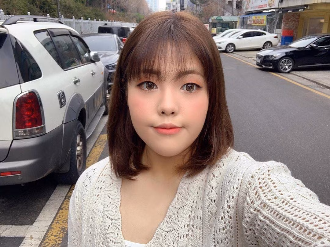 "Thánh ăn" ngày nào vẫn thu hút người theo dõi với tính cách lạc quan, vui vẻ. Hiện, cô có 5,2 triệu lượt follow trên Facebook, 900.000 người theo dõi trên Instagram, 2,8 triệu người đăng ký trên YouTube.