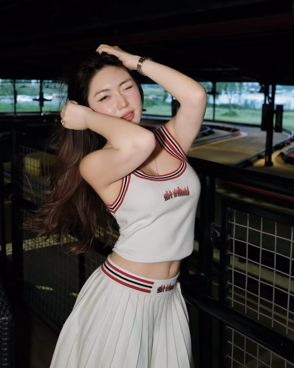 Chloe bắt đầu hành trình sáng tạo nội dung trên mạng xã hội từ năm 2015, tập trung vào lĩnh vực làm đẹp.