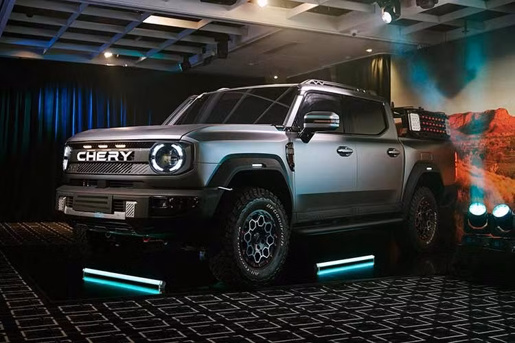 Chery đã công bố thêm thông tin chi tiết về mẫu xe bán tải cỡ trung Stockman 2027 sắp ra mắt, đồng thời mở cọc tại thị trường chủ lực Úc. Chery Stockman được kỳ vọng sẽ trở thành mẫu xe bán tải hybrid sạc điện (PHEV) dùng máy dầu đầu tiên trên thế giới.
