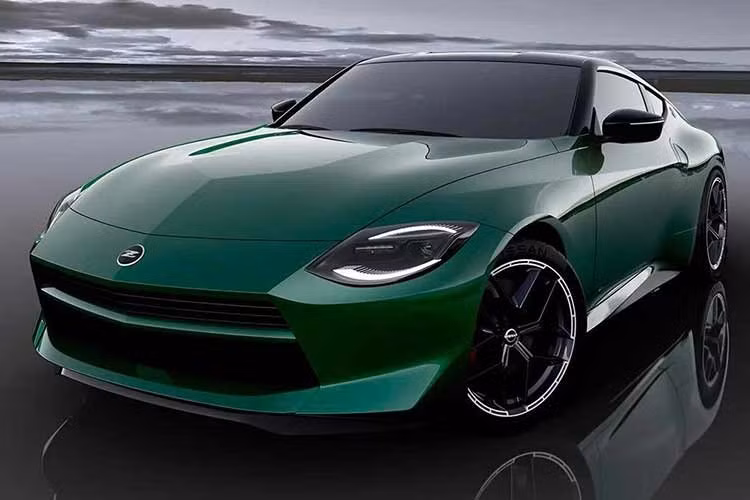 Nissan tiếp tục trang bị cho Z 2027 động cơ V6 tăng áp kép dung tích 3.0L. Trên các phiên bản tiêu chuẩn, động cơ sản sinh công suất 400 mã lực và mô-men xoắn cực đại 474 Nm. Riêng bản Z Nismo được nâng công suất lên 420 mã lực và mô-men xoắn đạt 520 Nm, tiếp tục là phiên bản mạnh nhất trong dòng sản phẩm Nissan Z.
