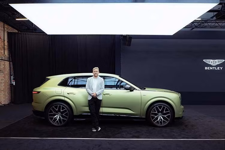 Gallery - [GALLERY] Bentley Torcal trình làng - xe siêu sang điện phá vỡ truyền thống - image 5