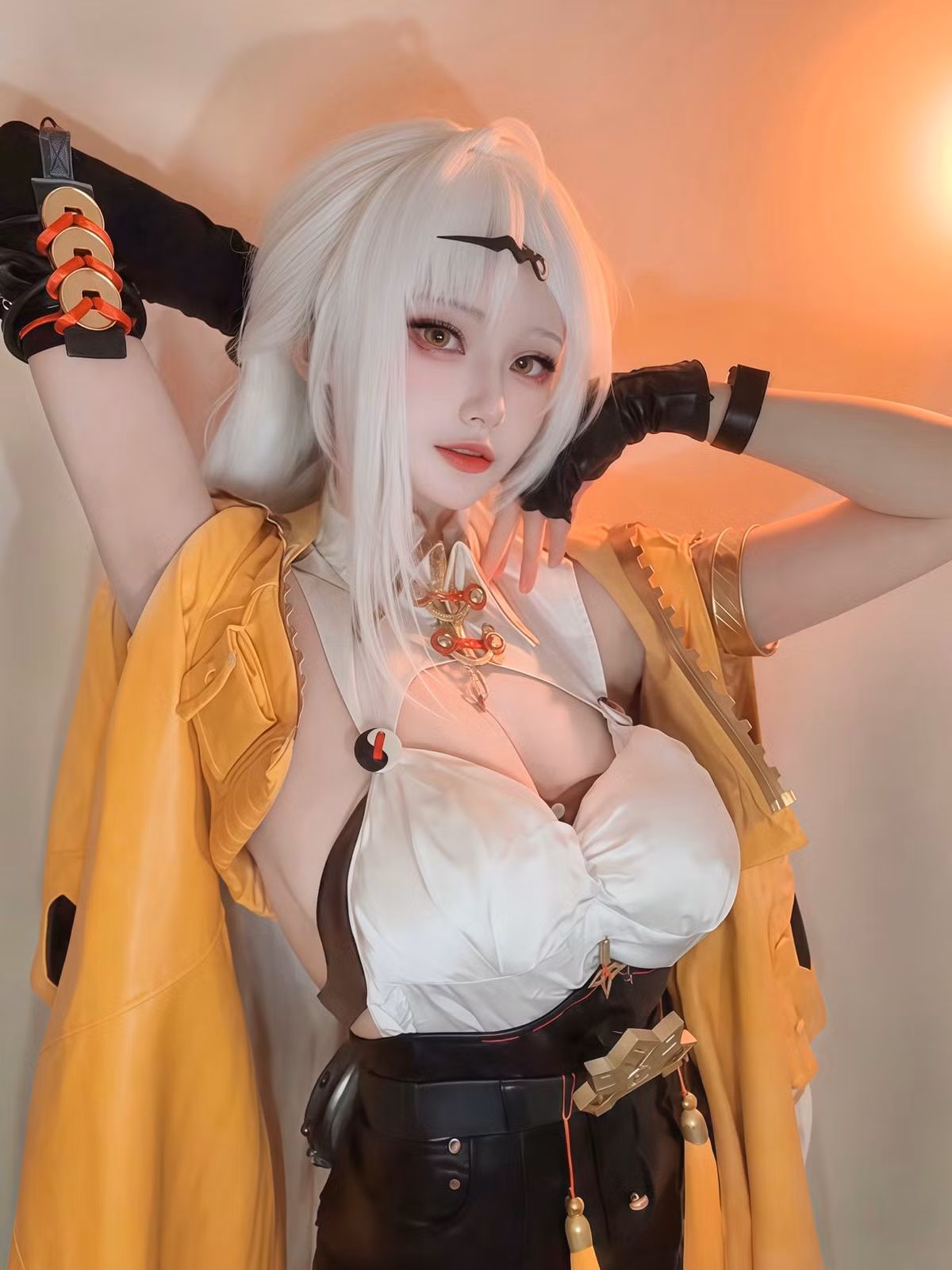 Ngay sau khi đăng tải, bộ ảnh của Xier lập tức viral trên hàng loạt diễn đàn cosplay lớn nhỏ, thu hút hàng trăm nghìn lượt yêu thích và chia sẻ.