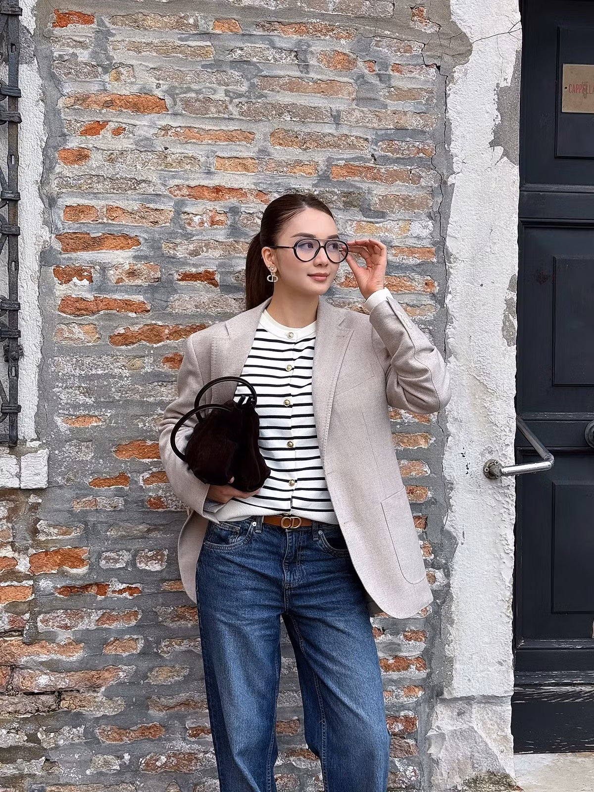 Gần đây, Thiều Bảo Trang tập trung vào sự nghiệp âm nhạc với phong cách quyến rũ và có nhiều sản phẩm mới.