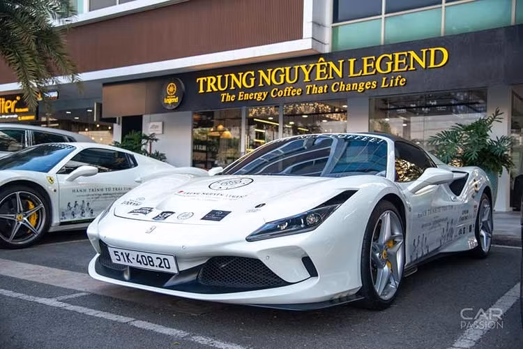 Đưa một dàn xe trị giá hàng trăm tỷ đồng di chuyển liên tục trong 24 ngày với quãng đường gần 5.000 km là một thách thức hậu cần khổng lồ. Hành trình sẽ tiếp tục di chuyển qua các trường Đại học tại TP.HCM, vươn lên đại ngàn Tây Nguyên, tiến ra thủ đô Hà Nội trước khi bước vào thử thách khốc liệt nhất.