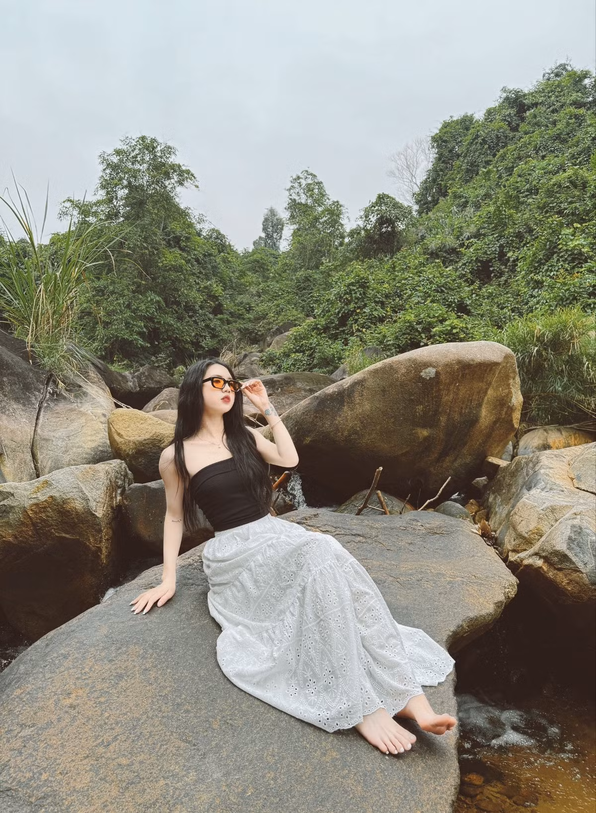 Trần Thị Duyên đã khẳng định tên tuổi trong màu áo CLB lẫn đội tuyển quốc gia. Cô nàng thường xuyên góp mặt trong các đợt tập trung và là gương mặt quen thuộc trong đội hình trẻ trung hóa của bóng đá nữ nước nhà.