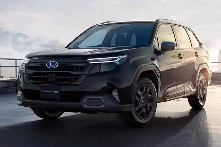 Đáng chú ý, phiên bản Forester Wilderness dành riêng cho offroad không được phân phối tại Nhật Bản. Mức giá xe có sự chênh lệch lớn so với thị trường Mỹ, nơi Forester phiên bản thấp nhất đã có giá khởi điểm từ 29.995 USD (790,59 triệu đồng) và phiên bản cao cấp nhất Forester Touring Hybrid có giá lên tới 41.545 USD (1,09 tỷ đồng) chưa bao gồm các khoản thuế phí vận chuyển.