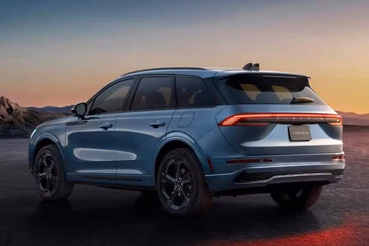Gallery - [GALLERY] Lincoln Corsair 2027 từ 49.740 USD, cạnh tranh Mercedes-Benz GLC - image 13
