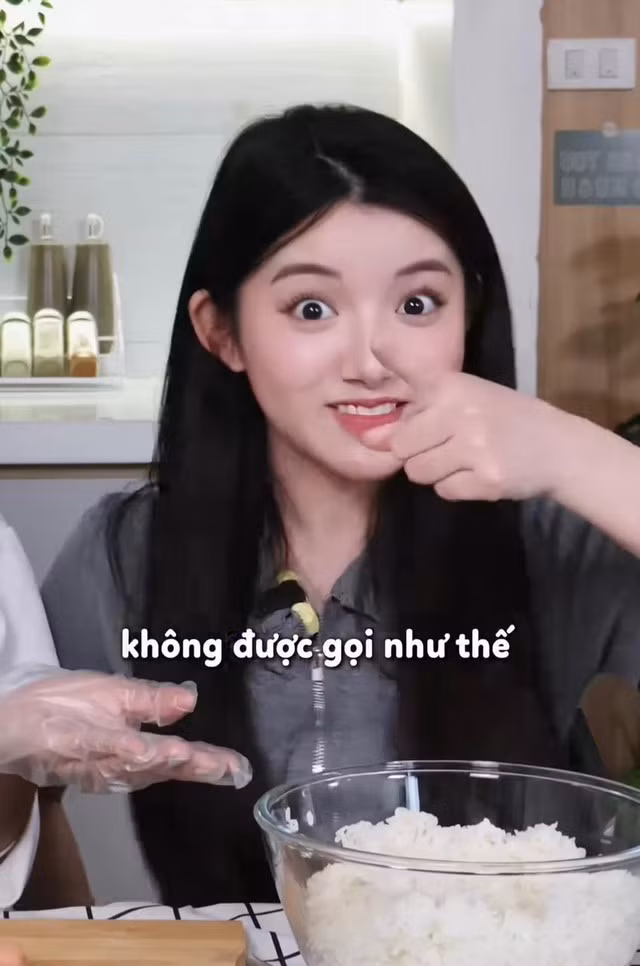 "Không được gọi mình là thánh nhả nghe chưa". Đây là phản ứng mạnh mẽ của Quỳnh Trương trước những tin đồn cho rằng cô chỉ giả vờ ăn mà không thực sự nuốt.
