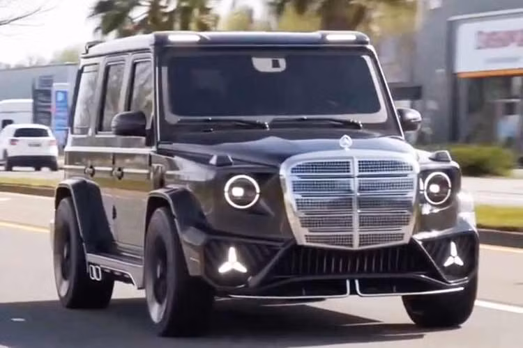 Chiếc Mercedes-AMG G 63 độc bản đến từ hãng độ MetaGarage khi được công bố đã nhanh chóng thu hút sự chú ý của giới mộ điệu khi sở hữu những đường nét thiết kế phá cách, thậm chí vượt xa những ý tưởng thử nghiệm gần đây của chính thương hiệu Mercedes-Benz.