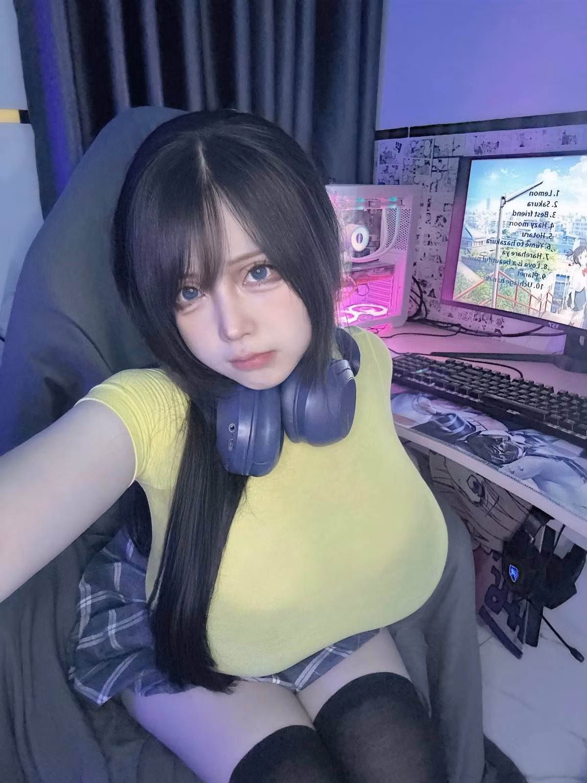Việc Pi Tiên chọn đăng tải video vào một group kín là một hành động thể hiện sự khôn ngoan, giúp cô vừa được tham gia vào một xu hướng hot, vừa bảo vệ mình khỏi những rắc rối không đáng có.