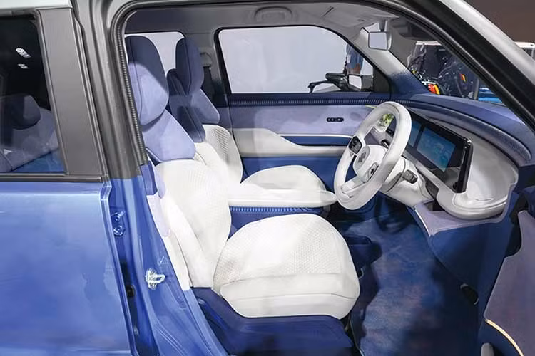 Theo cùng nguồn tin, mẫu xe điện cỡ nhỏ mới của Suzuki sẽ có giá bán dự đoán khoảng dưới 20.000 Bảng Anh (tương đương khoảng 23.000 Euro hoặc 26.000 USD), ngang với Renault Twingo E-Tech và Honda Super-N.