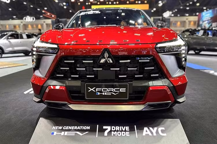 Việc Xforce Hybrid chuẩn bị được bán và sản xuất tại Indonesia được xem là tín hiệu tích cực cho thị trường Việt Nam. Bởi Xforce hiện đang được nhập khẩu nguyên chiếc từ Indonesia, nên khả năng phiên bản hybrid gia nhập dải sản phẩm tại Việt Nam trong tương lai là điều hoàn toàn có thể xảy ra.