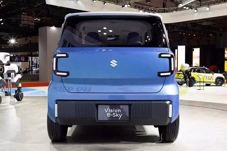 Việc bổ sung mẫu xe điện mới cũng được kỳ vọng sẽ giúp Suzuki đáp ứng tốt hơn các quy định nghiêm ngặt về khí thải tại châu Âu và Anh. Hiện nay, hãng chủ yếu dựa vào các hệ truyền động mild hybrid và hybrid truyền thống.