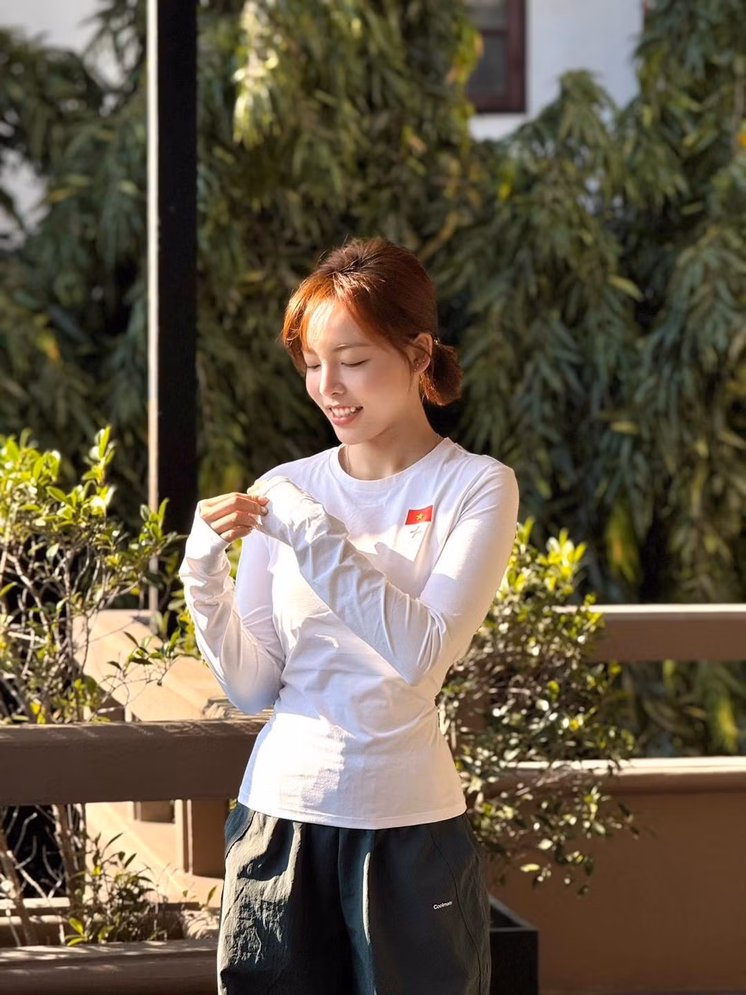 Bên cạnh thành tích ấn tượng, ngoại hình xinh đẹp của nữ xạ thủ cũng là yếu tố khiến cô được truyền thông đặc biệt chú ý.