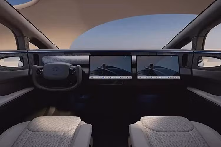 Theo công bố trước đó từ Tensor, dây chuyền sản xuất Robocar được đặt tại khu phức hợp VinFast ở Hải Phòng. Nhà máy được đánh giá cao về mức độ tự động hóa và quy trình sản xuất bền vững. Là một trong những cơ sở sản xuất xe điện hiện đại nhất Đông Nam Á, nơi đây sẽ “là lựa chọn phù hợp và dễ hiểu cho dự án tham vọng của Tensor”, tạp chí Pan Time Arabia nhận định.