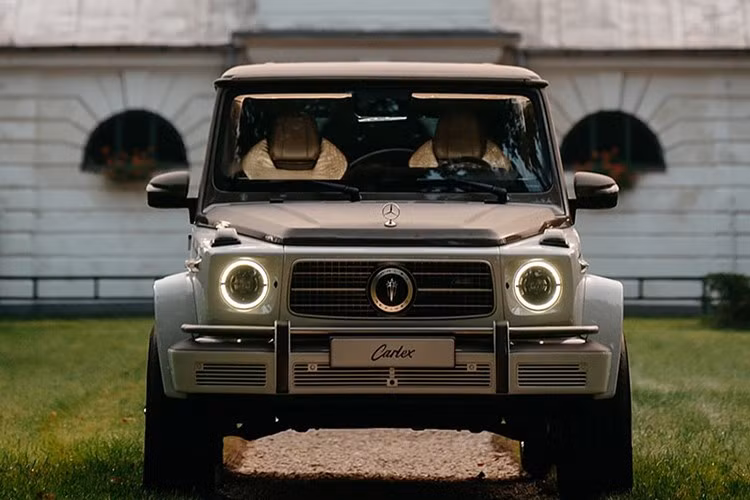 Với nền tảng kỹ thuật của AMG và lớp vỏ nghệ thuật của Carlex, đây là một trong những chiếc G-Class độc nhất hành tinh, đây không chỉ là phương tiện di chuyển, mà còn là tác phẩm nghệ thuật di động.