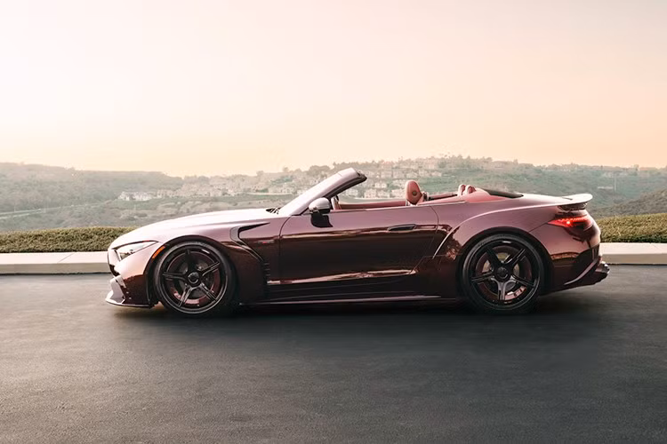 Rocket GTC DEEP RED đặc biệt được phát triển dựa trên Mercedes-AMG SL 63 S, sức mạnh là yếu tố quan trọng nhất của Brabus khi thực hiện dự án này.