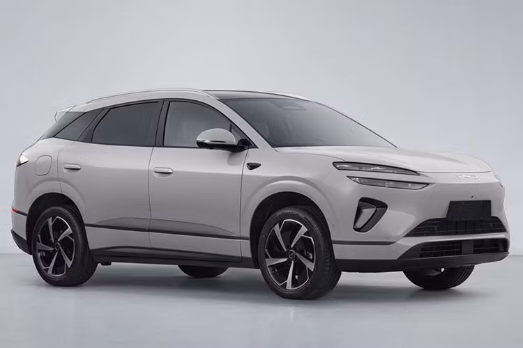 Riêng bản EV chiếm gần 70% tổng doanh số của dòng BYD Sealion 06 trong tháng. Tính từ khi ra mắt vào tháng 7/2025, tổng doanh số tích lũy của mẫu xe này đã đạt 134.665 chiếc.