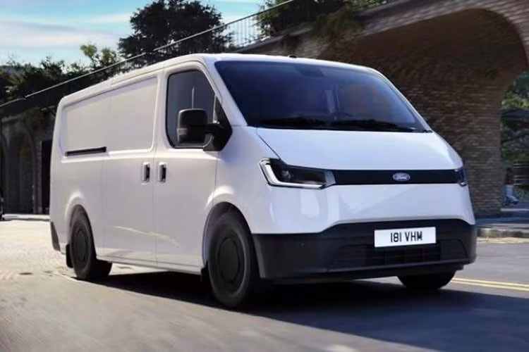 Những trang bị đáng kể này giúp Transit City có lợi thế cạnh tranh trong phân khúc xe van điện nếu được Ford đưa vào sản xuất thương mại. Sự xuất hiện của Ford Transit City Ev điện hoàn toàn mới này cũng đánh dấu bước chuyển đáng chú ý trong chiến lược sản phẩm của hãng xe Mỹ.