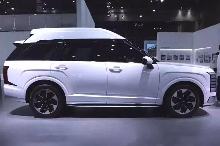 Gallery - [GALLERY] Hyundai Palisade 2027 bản hybrid 9 chỗ cao nhất hơn 1,4 tỷ đồng - image 10