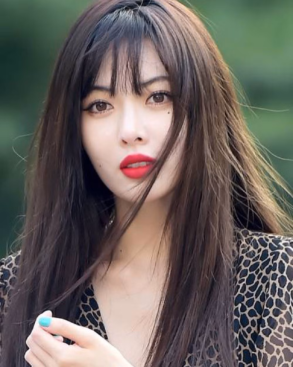Chính sự dũng cảm và khác biệt này đã giúp HyunA xây dựng được một đế chế riêng, với lượng fan đông đảo luôn ủng hộ sự tự do và sáng tạo của cô.