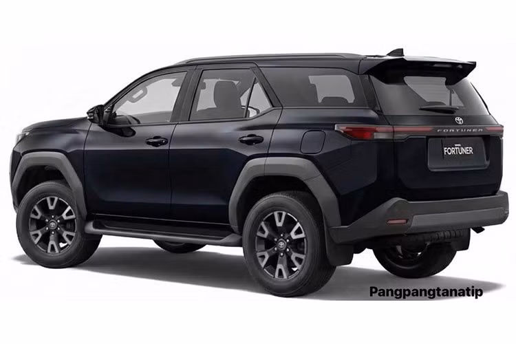 Bên cạnh đó, Mitsubishi Pajero mới được đồn đoán sẽ nâng cấp thành một mẫu xe mang tầm toàn cầu. Toyota có thể đang chờ xem động thái của đối thủ trước khi quyết định liệu Fortuner có cần “Go Global” hay tiếp tục tập trung vào thị trường khu vực.