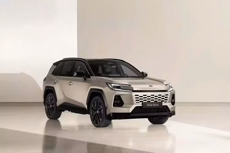 Điểm khác biệt lớn nhất giữa Toyota Wildlander và RAV4 2026 nằm dưới nắp ca-pô. Trong khi RAV4 toàn cầu đã hoàn toàn chuyển sang hệ truyền động điện hóa thì Wildlander dành cho thị trường Trung Quốc vẫn giữ tùy chọn động cơ xăng truyền thống.