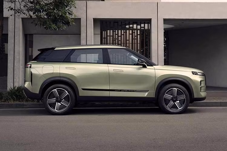 Gallery - [GALLERY] Jaecoo J7 PHEV AWD 2026 ra mắt với động cơ hơn, từ 897 triệu đồng