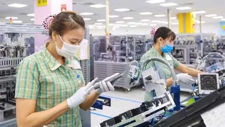 Nhập siêu tiếp tục tăng mạnh trong nửa đầu tháng 6.