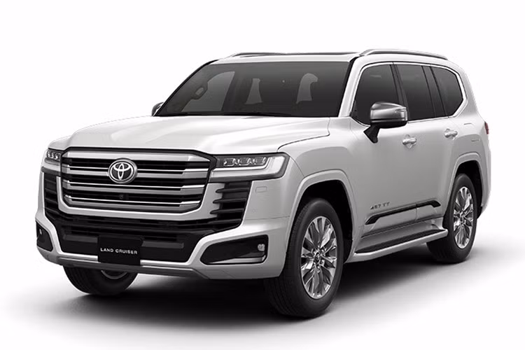 Hiện mẫu xe SUV Toyota Land Cruiser Hybrid đã mở bán tại UAE, với giá khởi điểm 106.200 USD cho phiên bản VXR và 111.600 USD cho phiên bản GR-Sport.