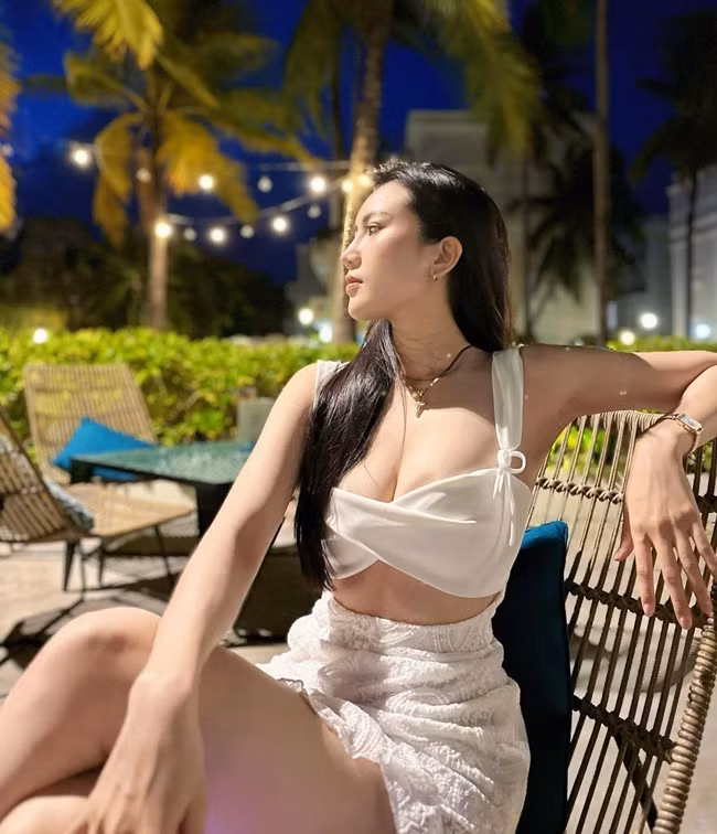 Ngọc Bích đang ngày càng khẳng định tên tuổi và sự chuyên nghiệp của mình trong lĩnh vực trọng tài bộ môn Bi-a.