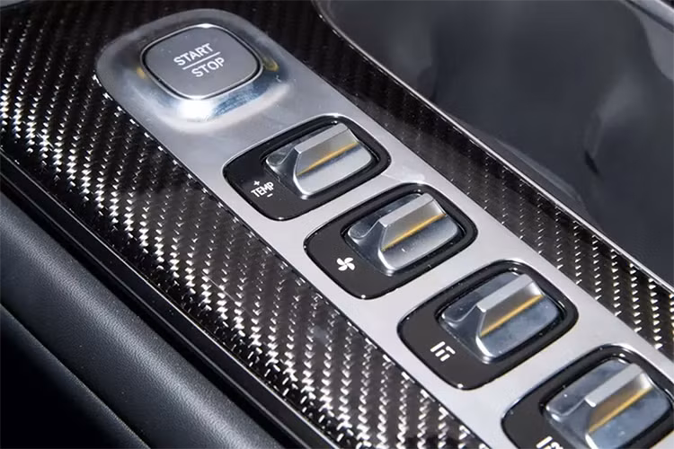 Tuy nhiên, SU7 Ultra dường như không thể tái lập kỳ tích đó. Một phần lý do là thời gian giao xe không còn kéo dài như trước. Theo ứng dụng Xiaomi Auto, thời gian giao xe SU7 Ultra hiện rút ngắn còn khoảng 19 tuần – trong khi phiên bản SU7 tiêu chuẩn trước đây có thời gian chờ từ 34 đến 48 tuần.
