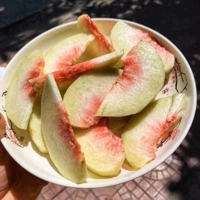 Gallery - Quả vùng núi bán 75.000 đồng/kg, thành đặc sản được khách thành phố tìm mua - image 5