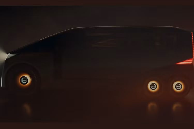 Xe được áp dụng kiểu dáng minivan một khoang với khoảng cách từ đầu xe đến trục trước và từ đuôi xe đến trục sau ngắn trong khi chiều dài cơ sở lại khá lớn. Thậm chí, xe trông còn đồ sộ hơn cả đàn anh Lexus LM vốn được phát triển dựa trên Toyota Alphard.