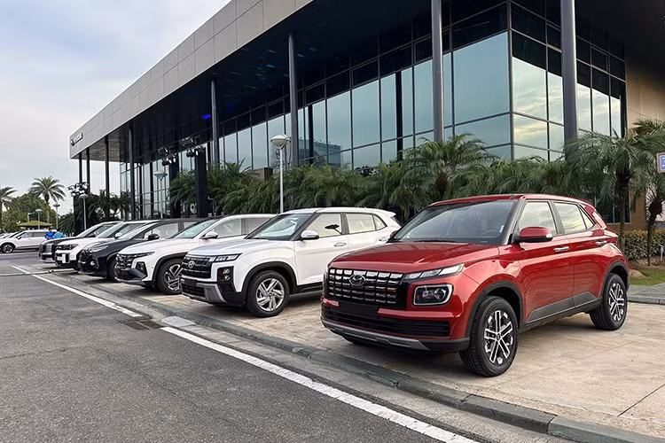 Việc chinh phục thành công Mexico và Australia - hai thị trường vốn nổi tiếng với những hàng rào kỹ thuật, tiêu chuẩn an toàn và khí thải cực kỳ khắt khe đã chứng minh năng lực sản xuất chuẩn toàn cầu của tổ hợp công nghiệp ôtô tại Ninh Bình. Năng lực xuất khẩu này là quả ngọt từ hành trình gần 20 năm hợp tác giữa Tập đoàn Thành Công và Hyundai Motor (từ năm 2009).