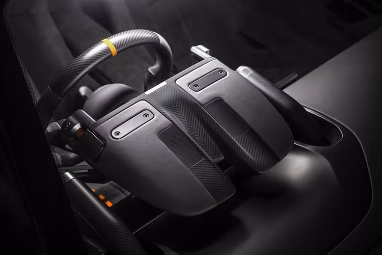 Gallery - [GALLERY] McLaren mất gần 60 năm để đưa siêu xe M6GT trở lại - image 13